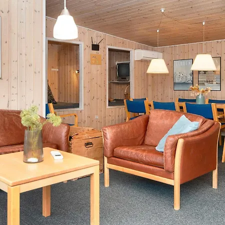 10 Person In Ebeltoft-by Traum *