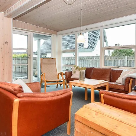 10 Person In Ebeltoft-by Traum * Ebeltoft